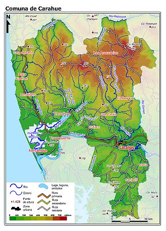 Mapa de la comuna de Carahue con fondo de niveles de alturas coloreadas